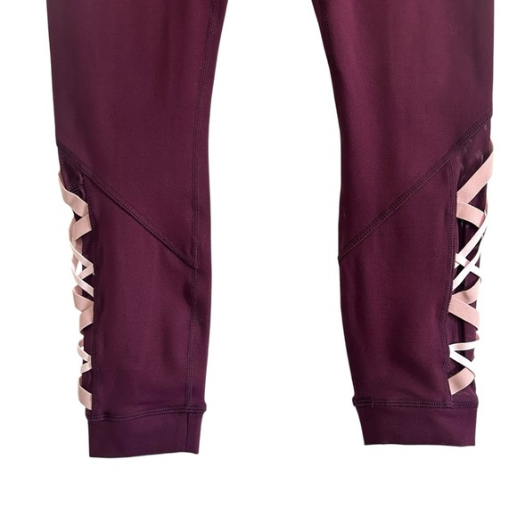 FABLETICS Dynamic High-Waisted Lattice 7/8 Leggings Burgundy Mauve Size Small - Picture 5 of 7